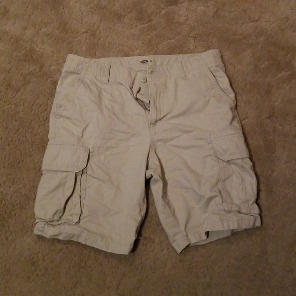 Old navy cargo shorts